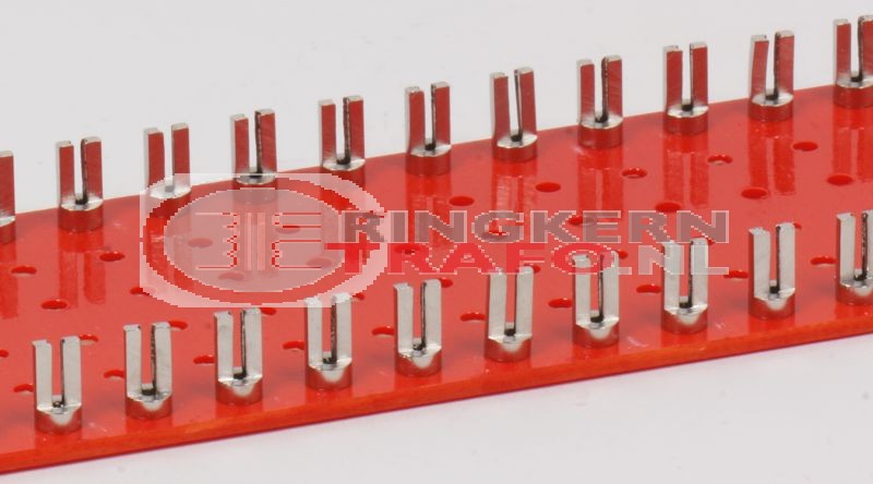 soldeerbord rood met 2x30 contacten