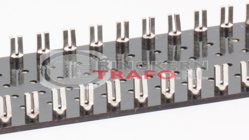 soldeerbord zwart met 2x30 contacten